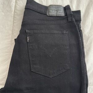 Levi’s 311 skinny jeans